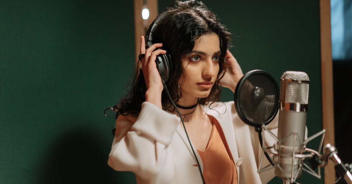 Best Audition Songs For Female Singers: The Secret Formula Judges Never Talk About