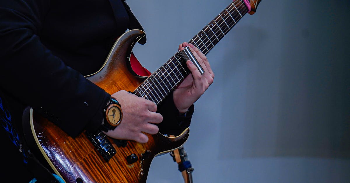 Using a Guitar Slide? Why It Often Sounds Bad & How to Fix It!