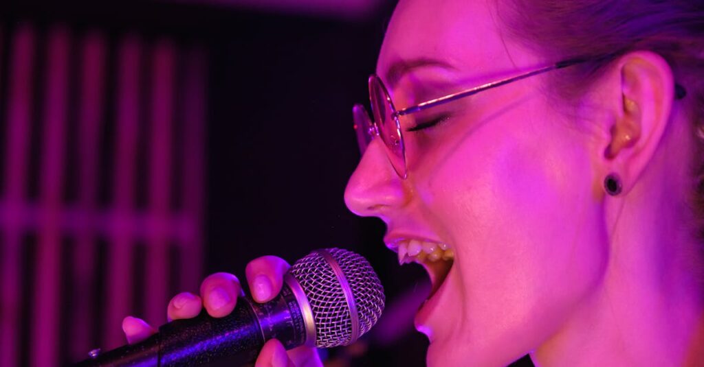 How To Sing Into A Microphone Like A Pro: The Technique Nobody Is Teaching You