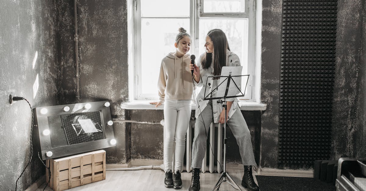 What Do Vocal Lessons Actually Teach You? The Honest Truth (+ Is Your Money Wasted?)